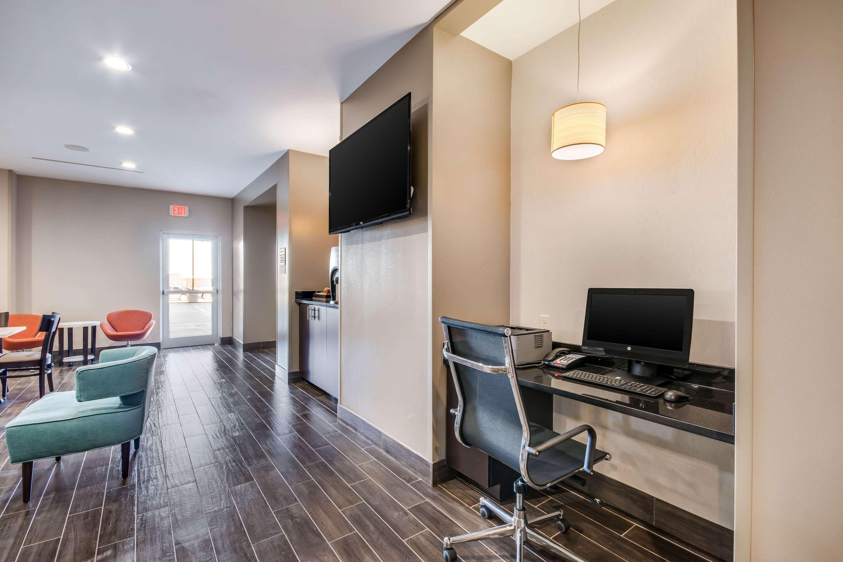 Sleep Inn&Suites Yukon Oklahoma City Bagian luar foto